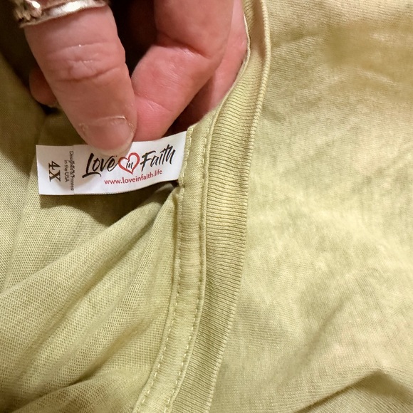 Simply Blessed Green Graphic Tee - Picture 3 of 3